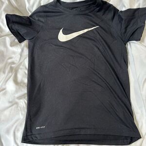 Nike boys T-shirt size L